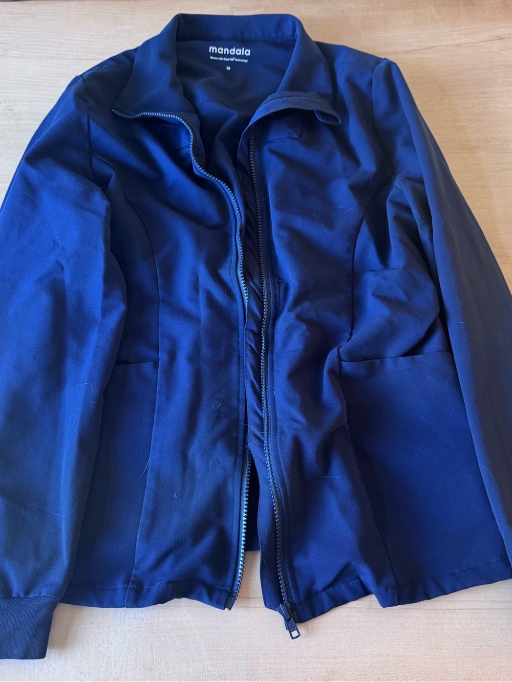 Mandala modern scrub jacket navy size medium